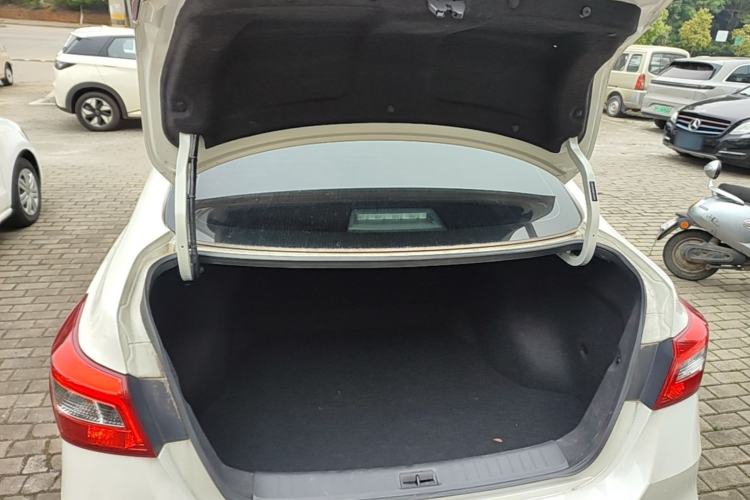 Used Nissan Sylphy 2024 Classic 1.6XE CVT Comfort Edition Trunk