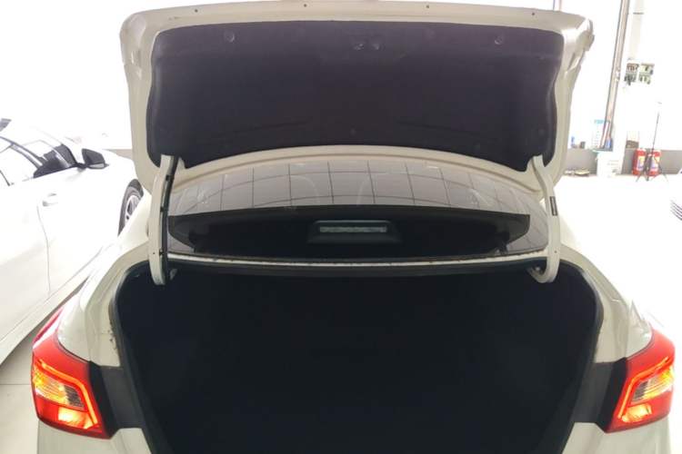 Used Nissan Sylphy 2024 Classic 1.6XE CVT Comfort Edition Trunk