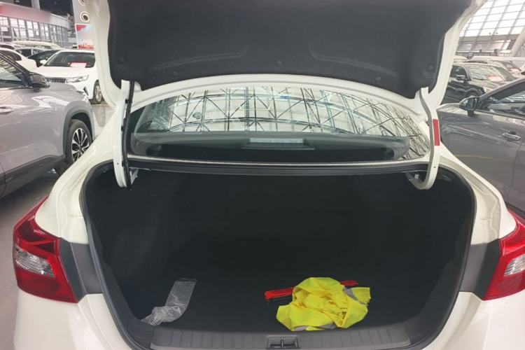 Used Nissan Sylphy 2024 Facelifted Three Classic 1.6XE CVT Comfort Edition Trunk