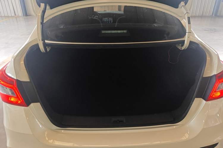 Used Nissan Sylphy 2024 Classic 1.6XE CVT Comfort Edition Trunk