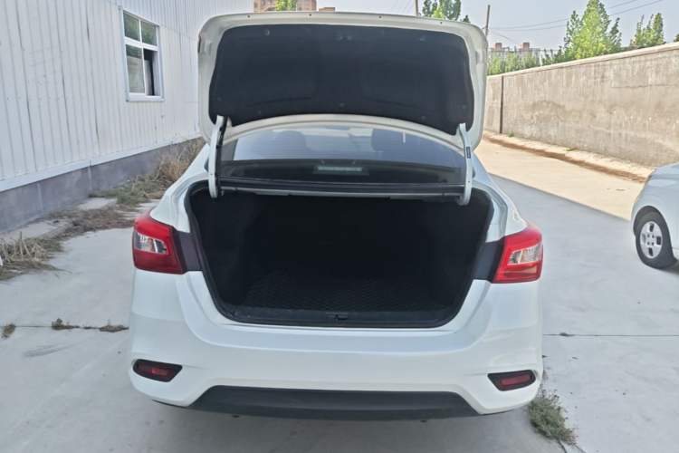 Used Nissan Sylphy 2024 Classic 1.6XE CVT Comfort Edition Trunk