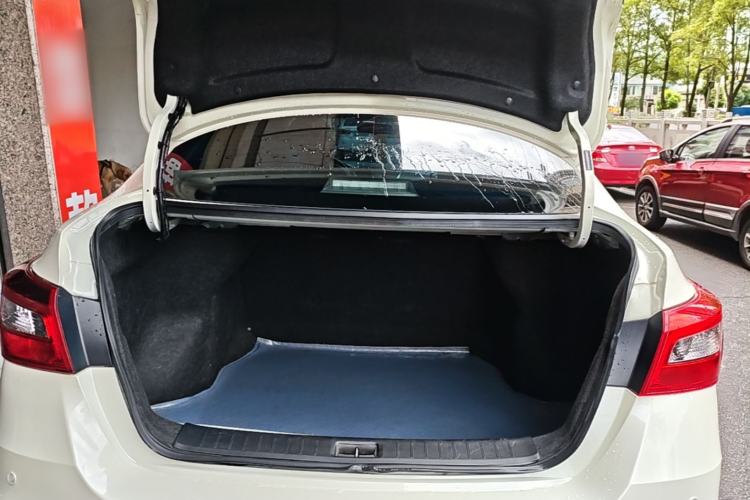 Used Nissan Sylphy 2024 Classic 1.6XE CVT Comfort Edition Trunk