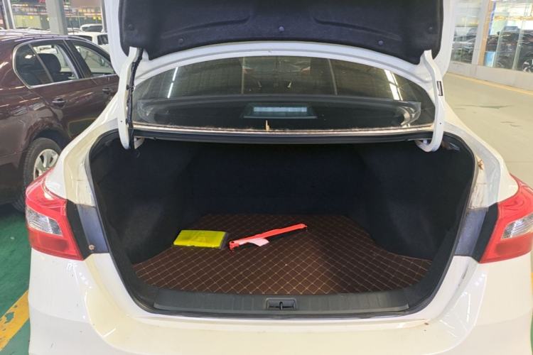 Used Nissan Sylphy 2024 Facelifted Three Classic 1.6XE CVT Comfort Edition Trunk