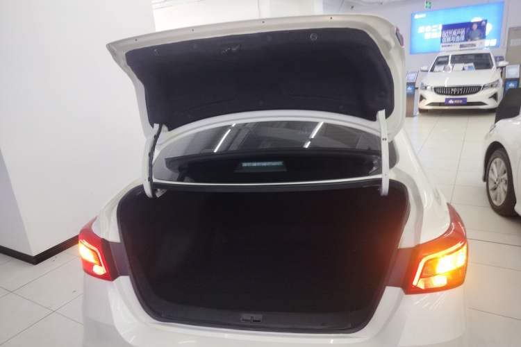 Used Nissan Sylphy 2024 Classic 1.6XE CVT Comfort Edition Trunk