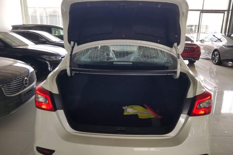 Used Nissan Sylphy 2024 Classic 1.6XE CVT Comfort Edition Trunk