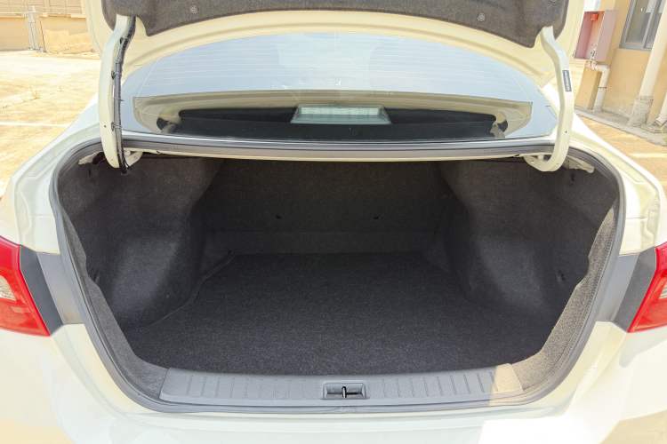 Used Nissan Sylphy 2024 Restyled Version 2 Classic 1.6XE CVT Comfort Edition Trunk