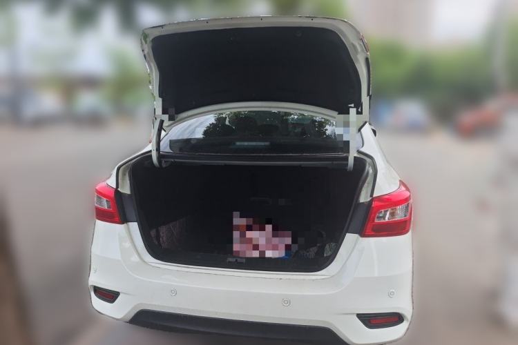 Used Nissan Sylphy 2024 Classic 1.6XL CVT Luxury Edition Trunk
