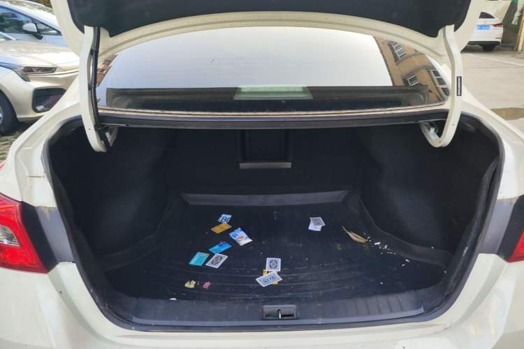 Used Nissan Sylphy 2024 Classic 1.6XL CVT Luxury Edition Trunk