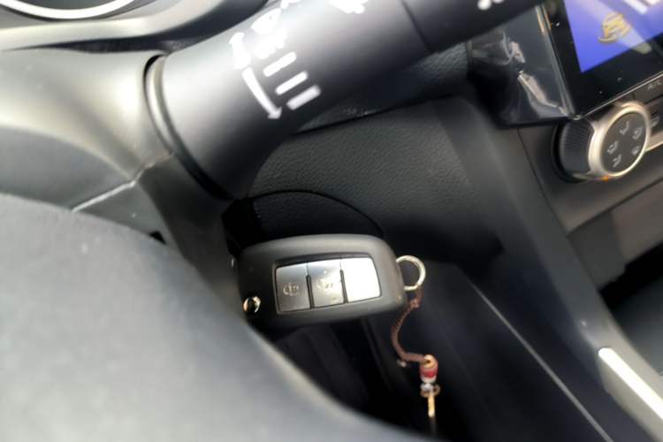 Used Nissan Sylphy 2024 Restyled Version 2 Classic 1.6XE CVT Comfort Edition Vehicle Key