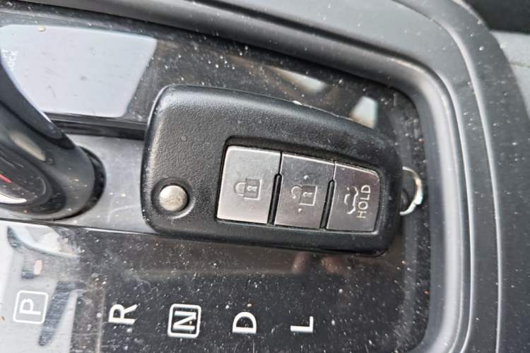 Used Nissan Sylphy 2024 Classic 1.6XE CVT Comfort Edition Vehicle Key