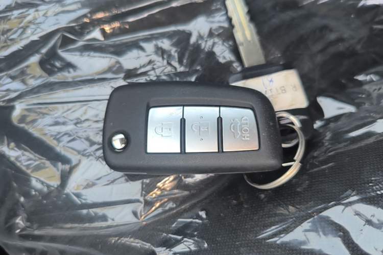 Used Nissan Sylphy 2024 Facelifted Three Classic 1.6XE CVT Comfort Edition Vehicle Key