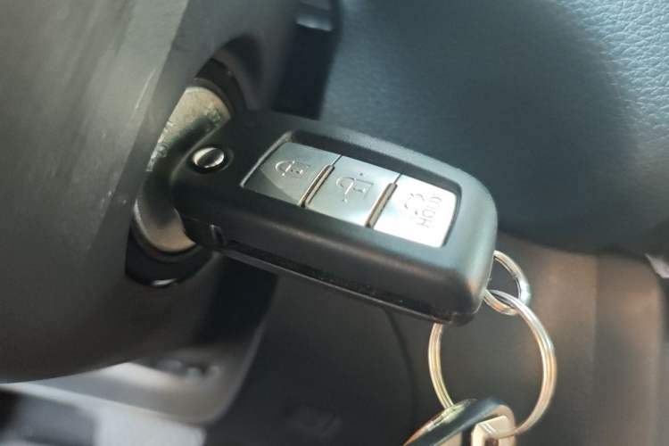 Used Nissan Sylphy 2024 Facelifted Three Classic 1.6XE CVT Comfort Edition Vehicle Key