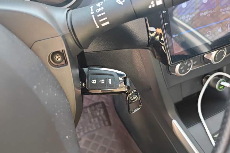 Used Nissan Sylphy 2024 Facelifted Three Classic 1.6XE CVT Comfort Edition Vehicle Key
