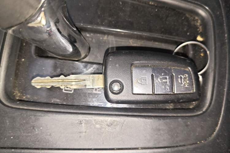 Used Nissan Sylphy 2024 Classic 1.6XE CVT Comfort Edition Vehicle Key