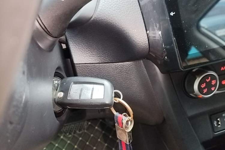 Used Nissan Sylphy 2024 Classic 1.6XE CVT Comfort Edition Vehicle Key
