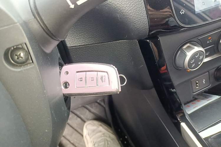 Used Nissan Sylphy 2024 Classic 1.6XL CVT Luxury Edition Vehicle Key