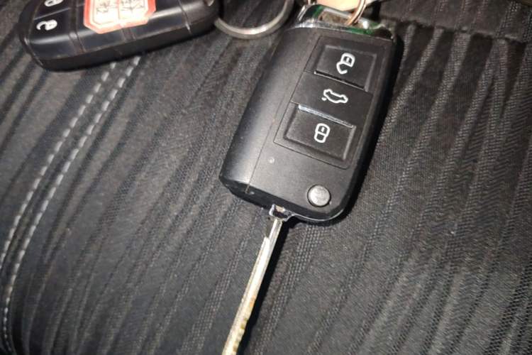 Used Nissan Sylphy 2024 Classic 1.6XE CVT Comfort Edition Vehicle Key