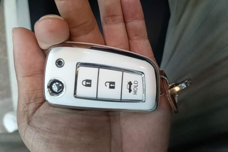 Used Nissan Sylphy 2024 Classic 1.6XE CVT Comfort Edition Vehicle Key