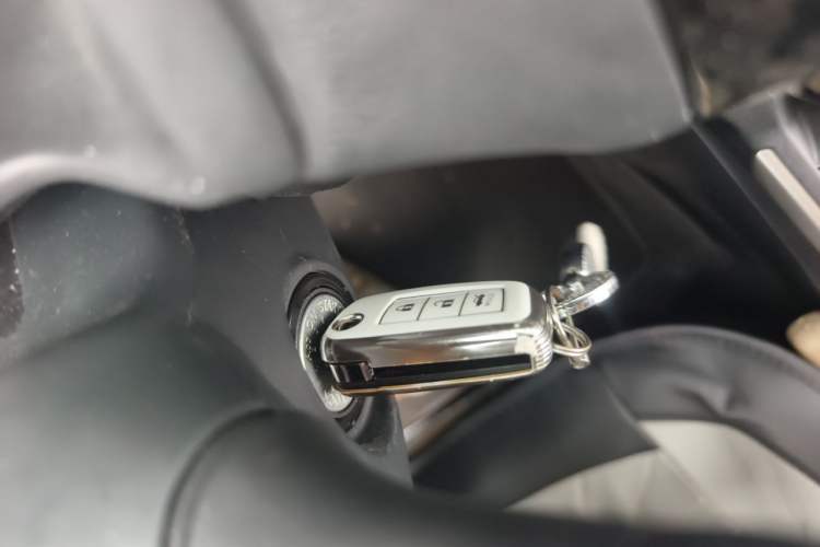 Used Nissan Sylphy 2024 Facelifted Three Classic 1.6XE CVT Comfort Edition Vehicle Key