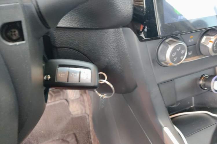 Used Nissan Sylphy 2024 Classic 1.6XE CVT Comfort Edition Vehicle Key