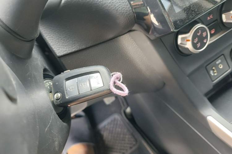 Used Nissan Sylphy 2024 Classic 1.6XE CVT Comfort Edition Vehicle Key