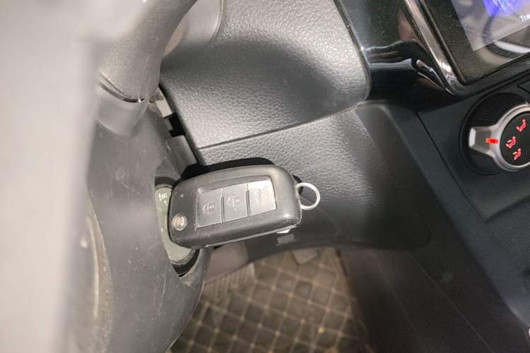 Used Nissan Sylphy 2024 Classic 1.6XE CVT Comfort Edition Vehicle Key