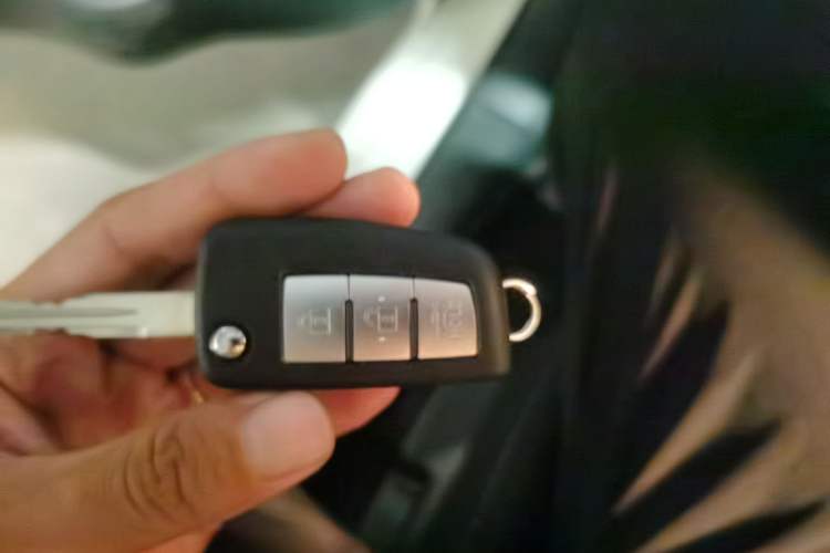 Used Nissan Sylphy 2024 Facelifted Three Classic 1.6XE CVT Comfort Edition Vehicle Key