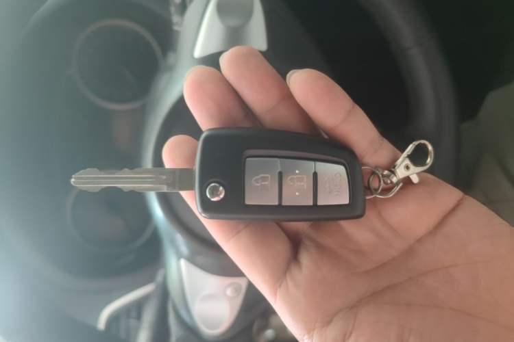 Used Nissan Sylphy 2024 Classic 1.6XE CVT Comfort Edition Vehicle Key