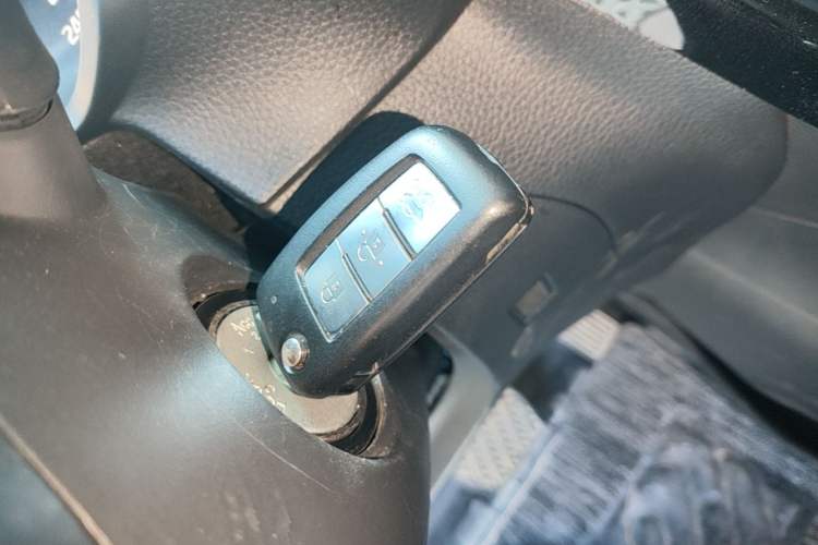 Used Nissan Sylphy 2024 Classic 1.6XL CVT Luxury Edition Vehicle Key