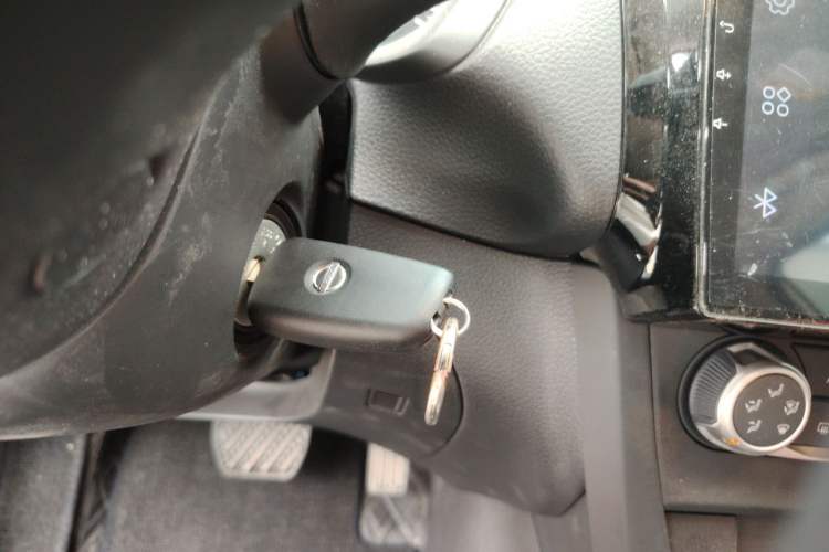 Used Nissan Sylphy 2024 Restyled Version 2 Classic 1.6XE CVT Comfort Edition Vehicle Key