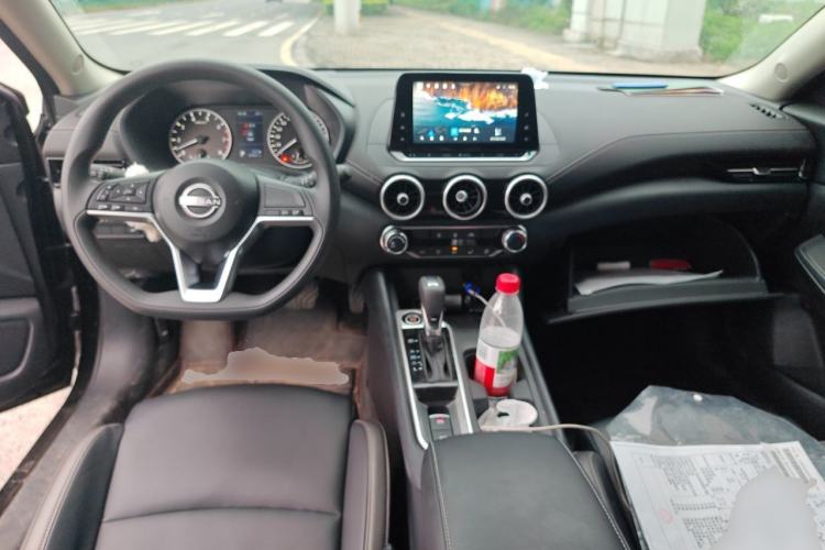Used Nissan Sylphy 2025 1.6L CVT Genuine Edition Center Console