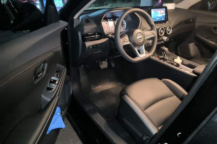 Used Nissan Sylphy 2025 1.6L CVT Genuine Edition Driver Seat