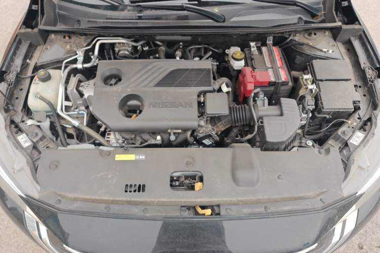 Used Nissan Sylphy 2025 1.6L CVT Genuine Edition Engine Bay