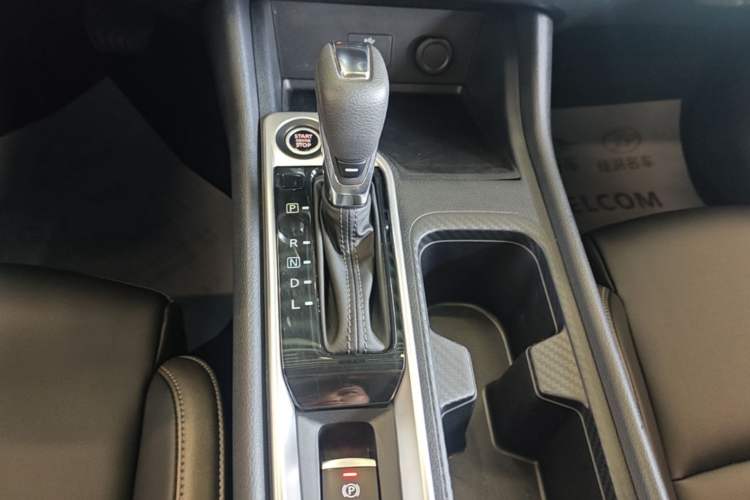 Used Nissan Sylphy 2025 1.6L CVT Genuine Edition Gear Lever