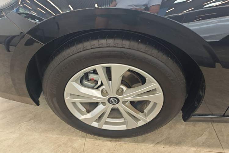 Used Nissan Sylphy 2025 1.6L CVT Genuine Edition Left Front Wheel Hub