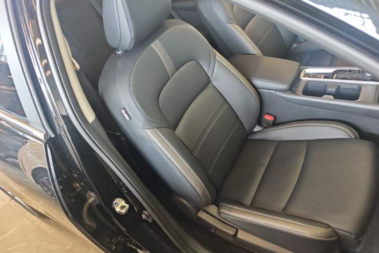 Used Nissan Sylphy 2025 1.6L CVT Genuine Edition Right Front Seat