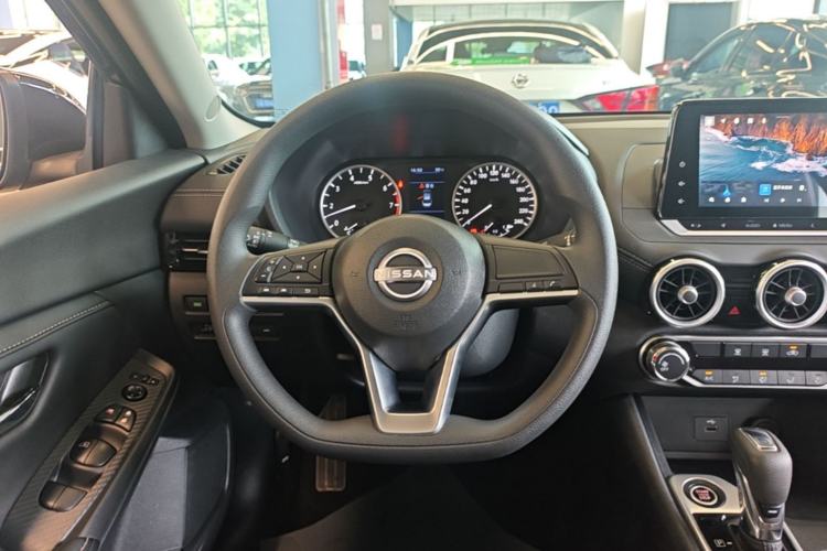 Used Nissan Sylphy 2025 1.6L CVT Genuine Edition Steering Wheel
