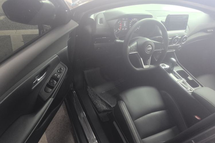 Used Nissan Sylphy 2025 1.6L CVT Genuine Edition Driver Seat