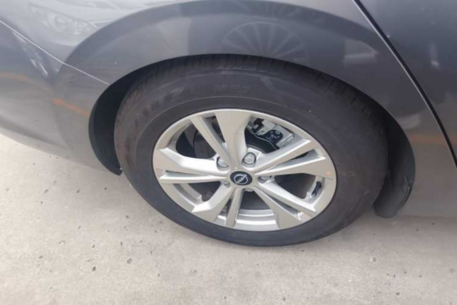 Used Nissan Sylphy 2025 1.6L CVT Genuine Edition Exterior 5