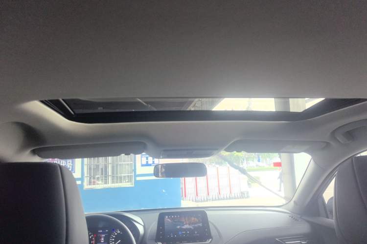 Used Nissan Sylphy 2025 1.6L CVT Genuine Edition Headliner
