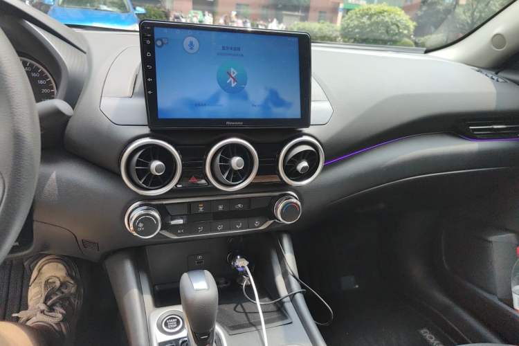 Used Nissan Sylphy 2025 1.6L CVT Genuine Edition Audio And AC Panel