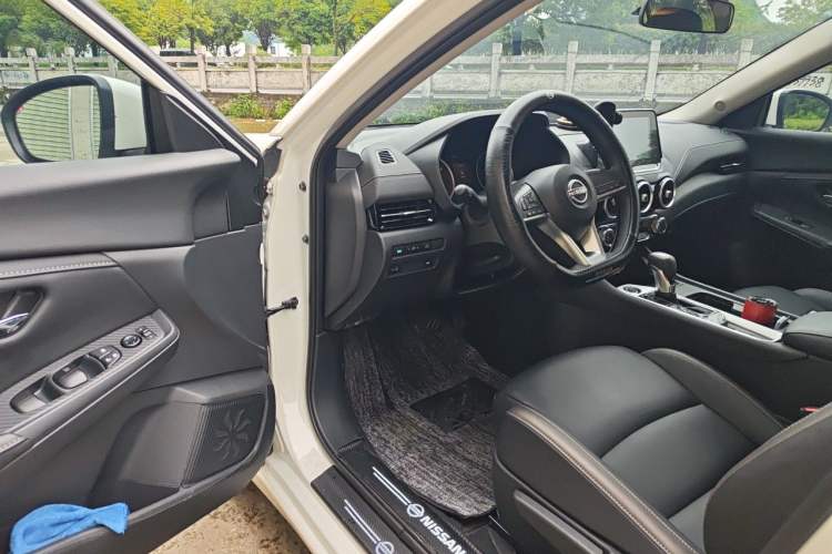 Used Nissan Sylphy 2025 1.6L CVT Genuine Edition Driver Seat
