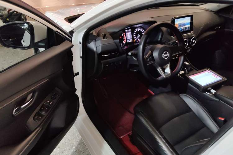Used Nissan Sylphy 2025 1.6L CVT Genuine Edition Driver Seat
