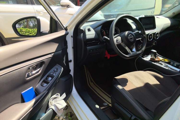 Used Nissan Sylphy 2025 1.6L CVT Genuine Edition Driver Seat