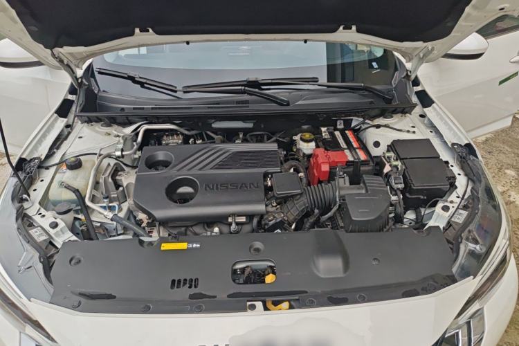 Used Nissan Sylphy 2025 1.6L CVT Genuine Edition Engine Bay