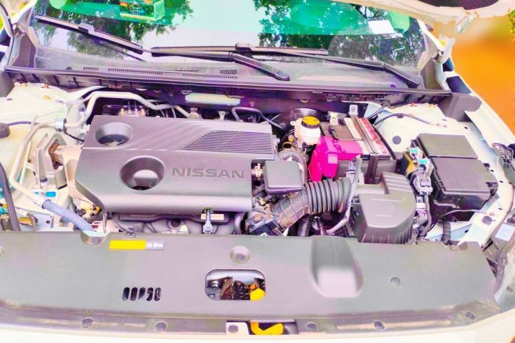 Used Nissan Sylphy 2025 1.6L CVT Genuine Edition Engine Bay