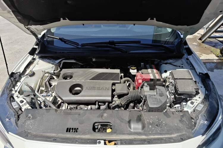 Used Nissan Sylphy 2025 1.6L CVT Genuine Edition Engine Bay