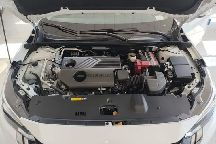 Used Nissan Sylphy 2025 1.6L CVT Genuine Edition Engine Bay