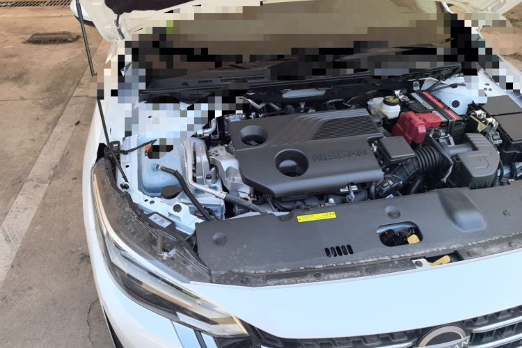 Used Nissan Sylphy 2025 1.6L CVT Genuine Edition Engine Bay Right