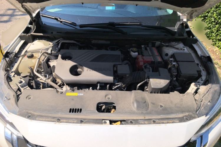 Used Nissan Sylphy 2025 1.6L CVT Genuine Edition Engine Bay